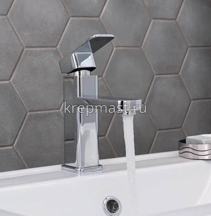 Смеситель д/умывальника SL 144-001F